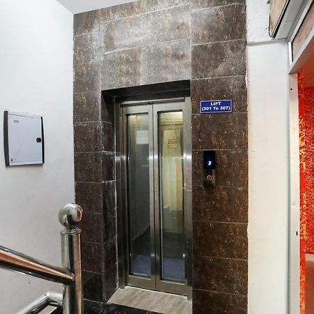 فريد آباد Oyo 72993 Hotel The Gold المظهر الخارجي الصورة