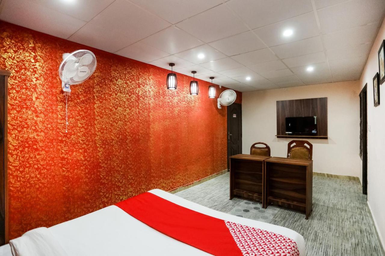 فريد آباد Oyo 72993 Hotel The Gold المظهر الخارجي الصورة